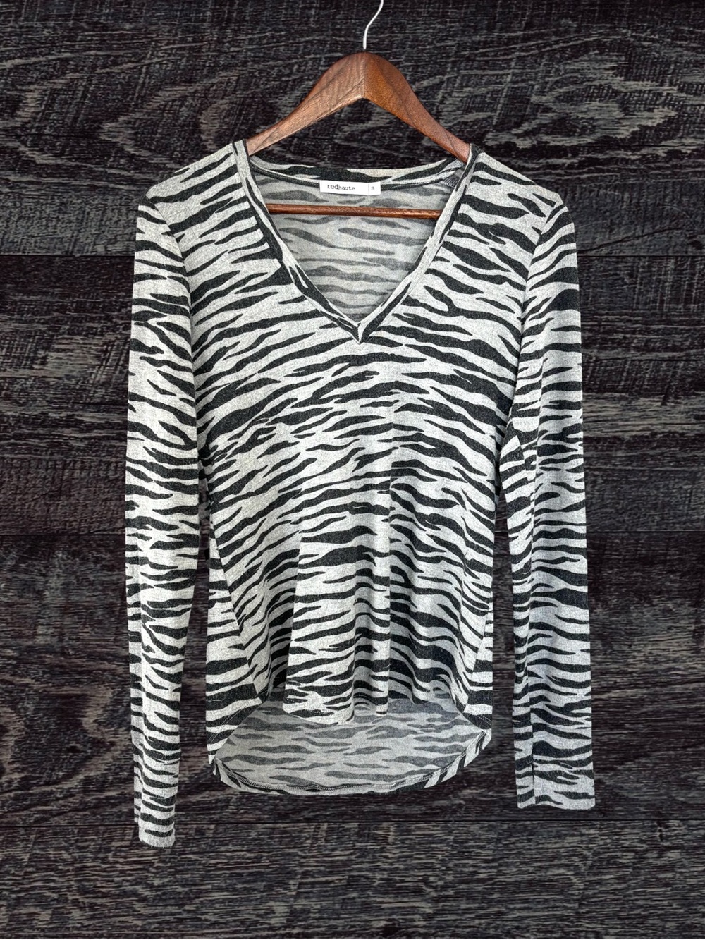 Red Haute Black and Gray Fitted Long Sleeve Blouse